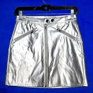 Wild Fable Metallic Mini Skirt - Women's Size 0 - Silver - Zipper Front